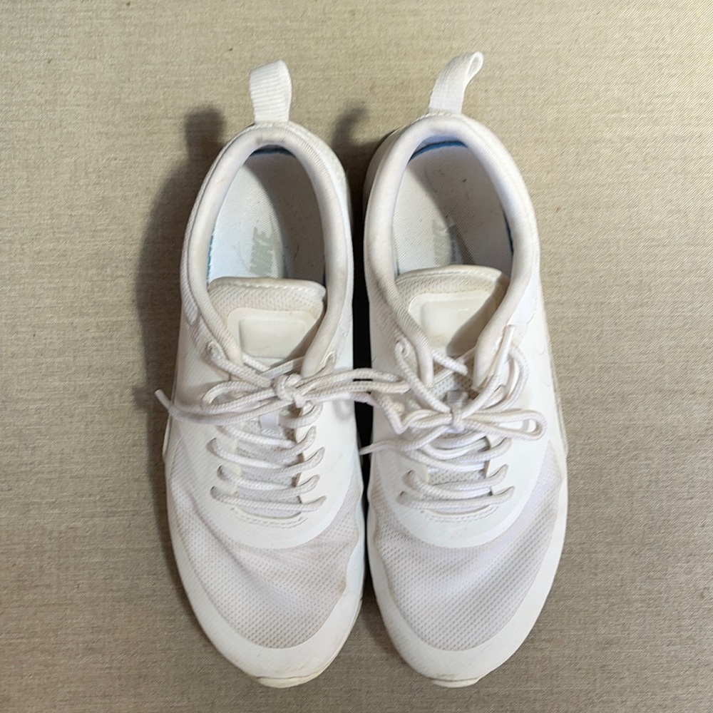 Nike  shoes size 7